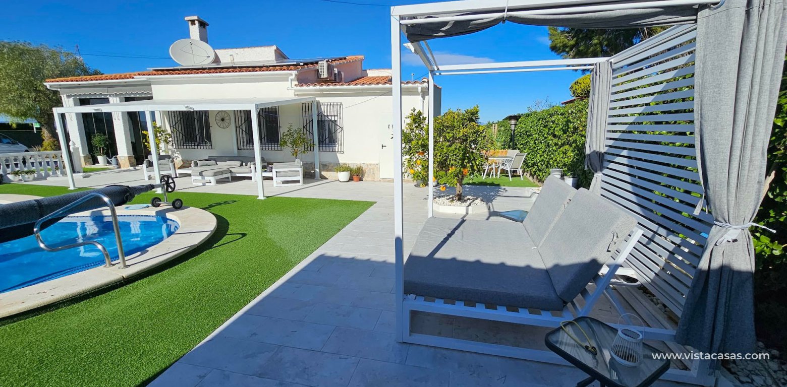 Resale - Villa - La Marina