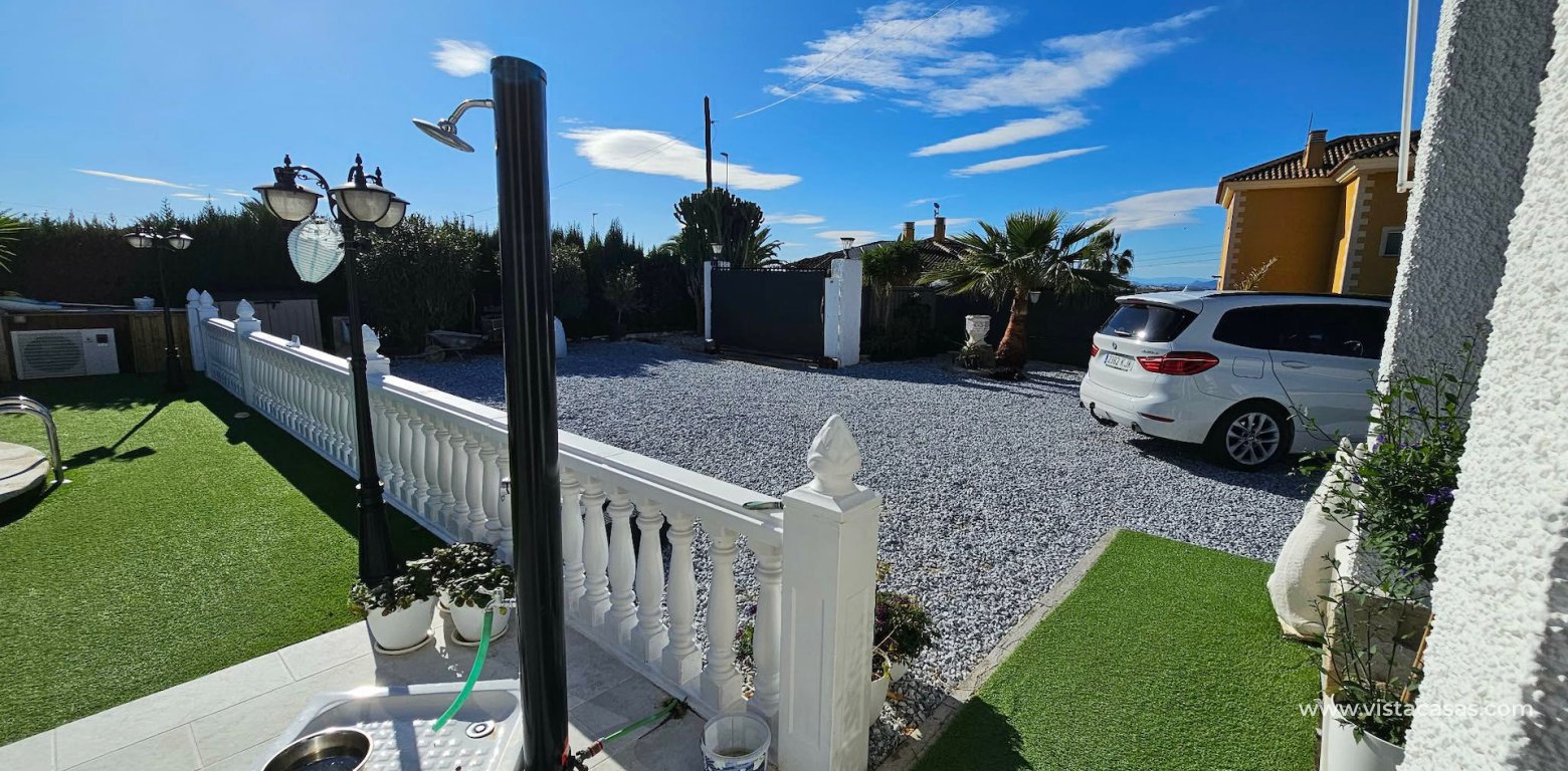 Resale - Villa - La Marina