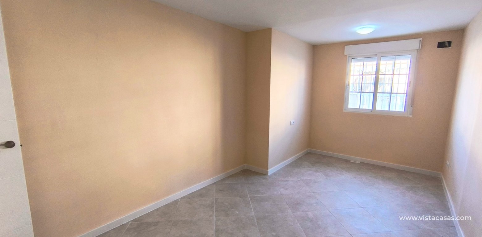 Sale - Bungalow - Torrevieja - El chaparral