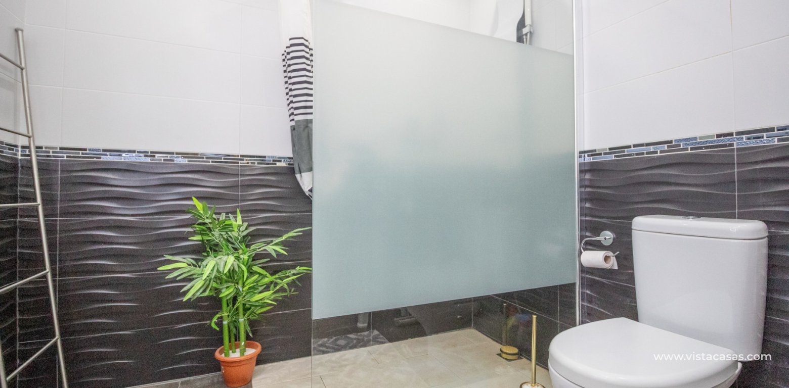 Resale - Villa - Villamartin