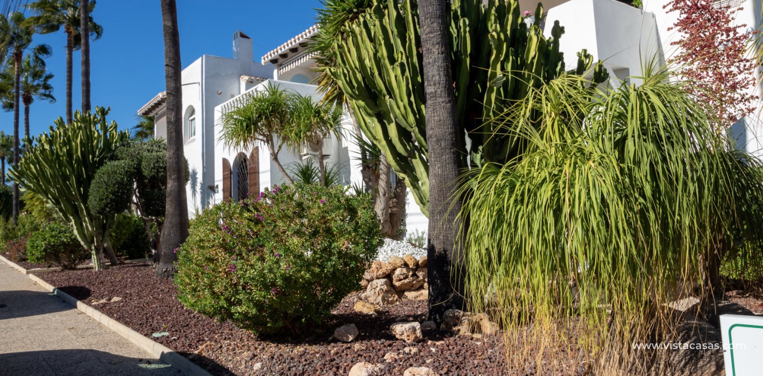 Resale - Villa - Villamartin