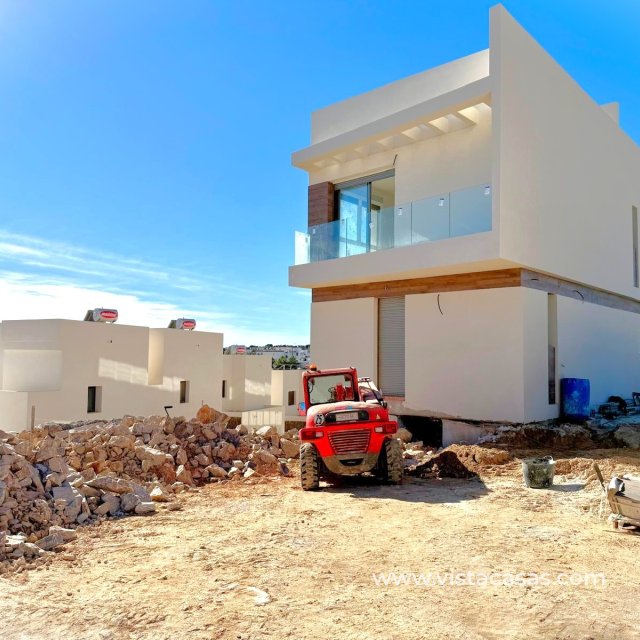 Villa - Sale - Villamartin - 