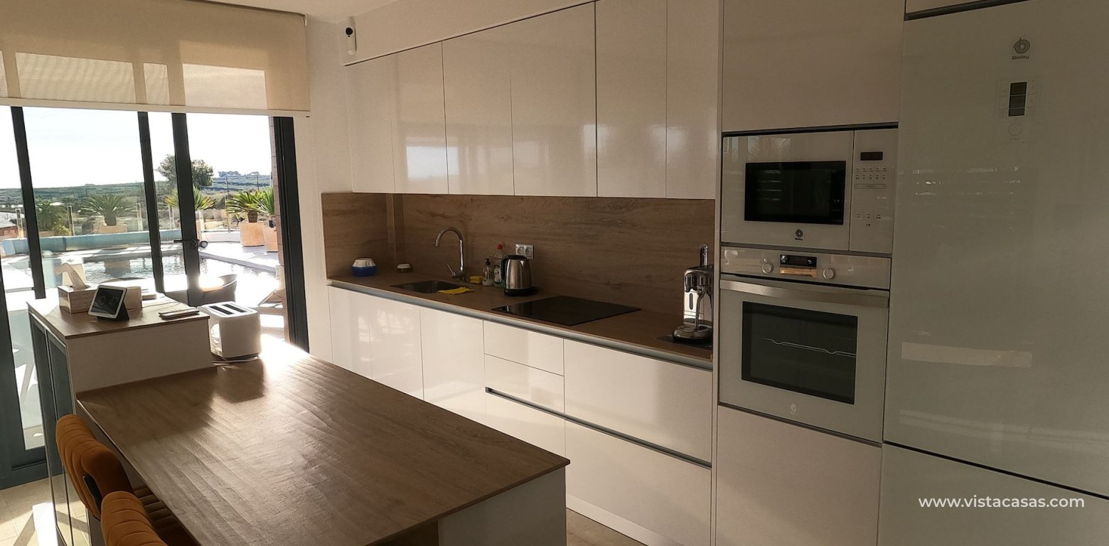 Sale - Villa - Algorfa - La Finca Golf Resort