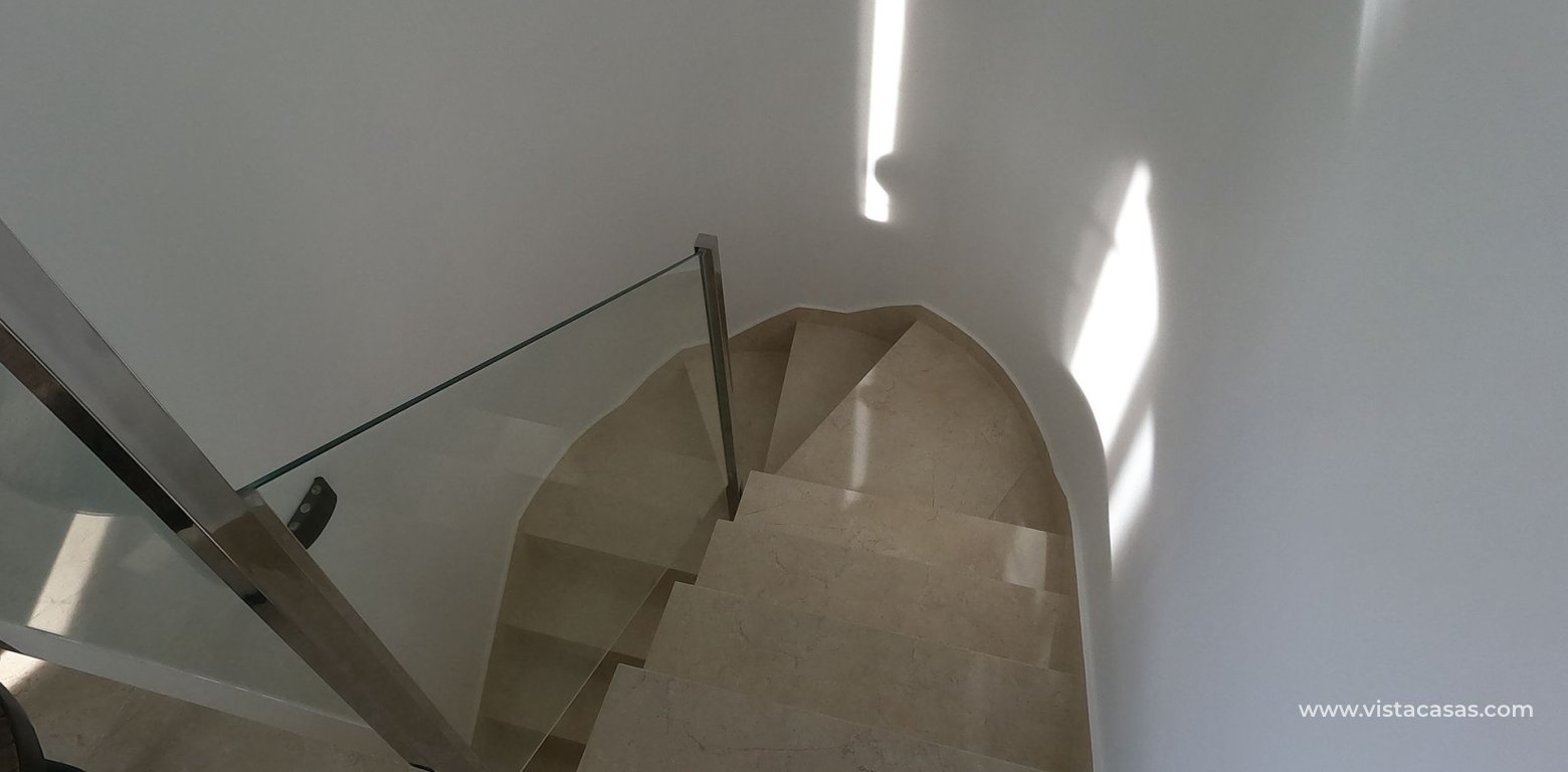 Sale - Villa - Algorfa - La Finca Golf Resort