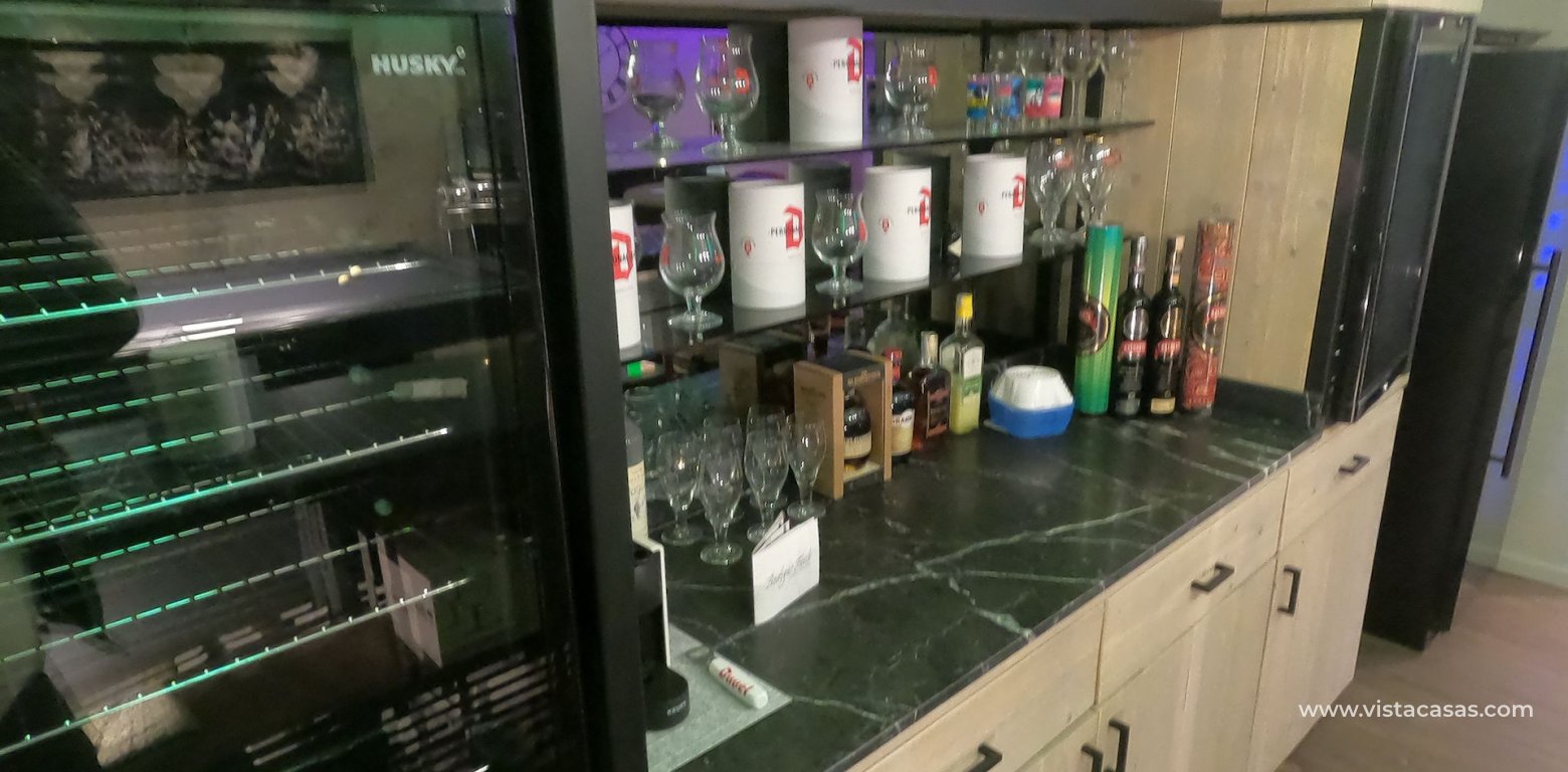 Sale - Villa - Algorfa - La Finca Golf Resort