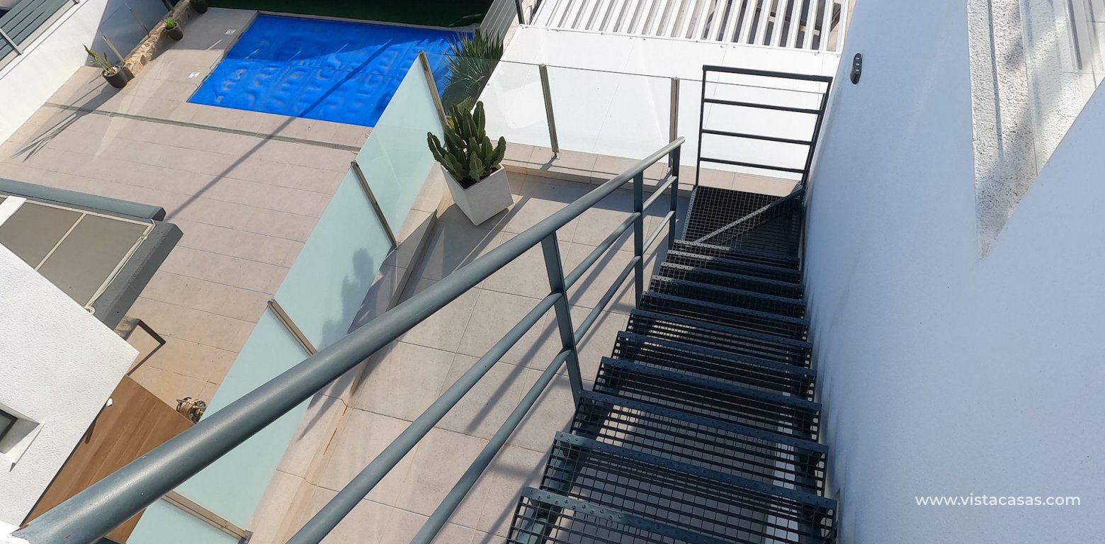 Sale - Villa - Algorfa - La Finca Golf Resort