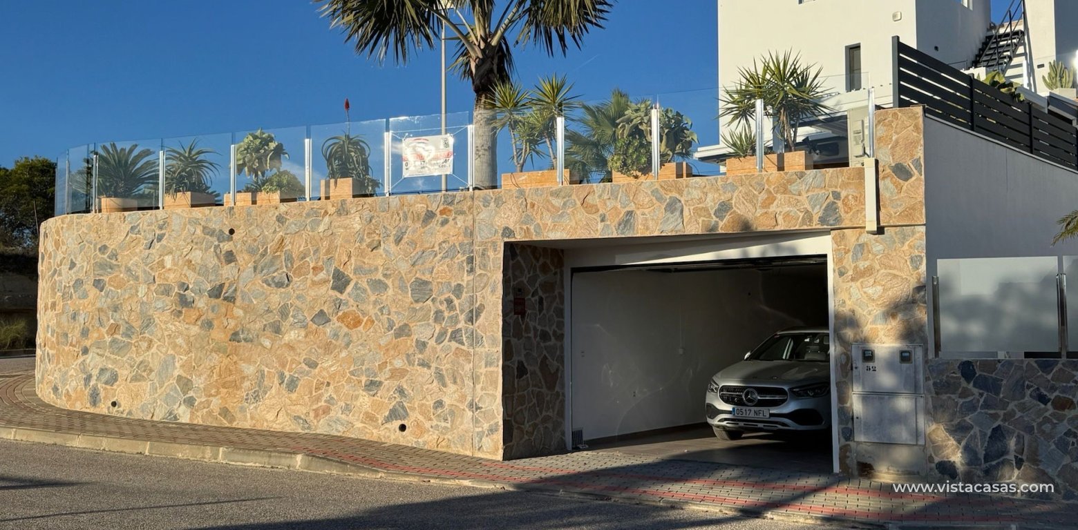 Sale - Villa - Algorfa - La Finca Golf Resort