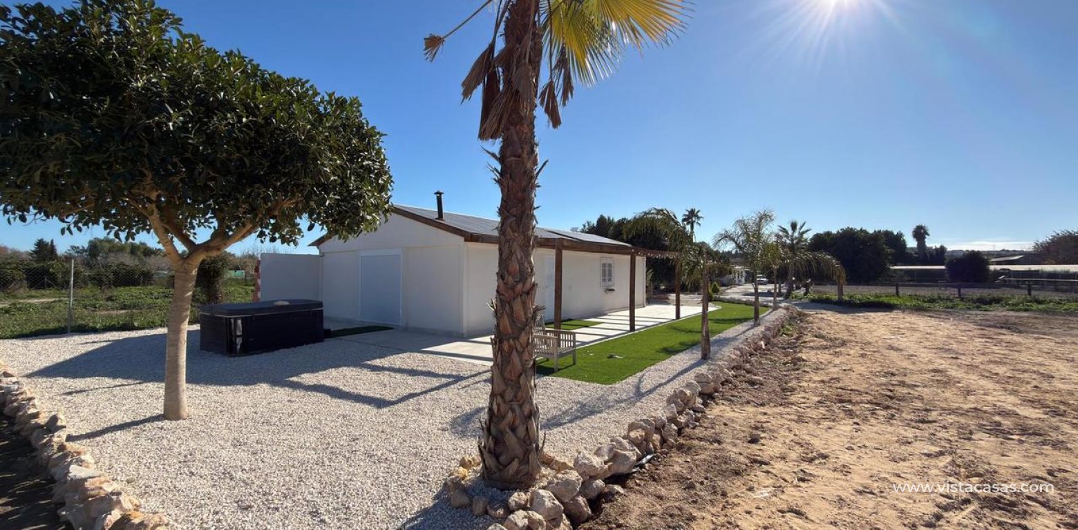 Sale - Plot - Algorfa