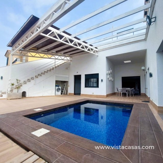 Villa - Sale - Pilar de la Horadada - Torre de la Horadada