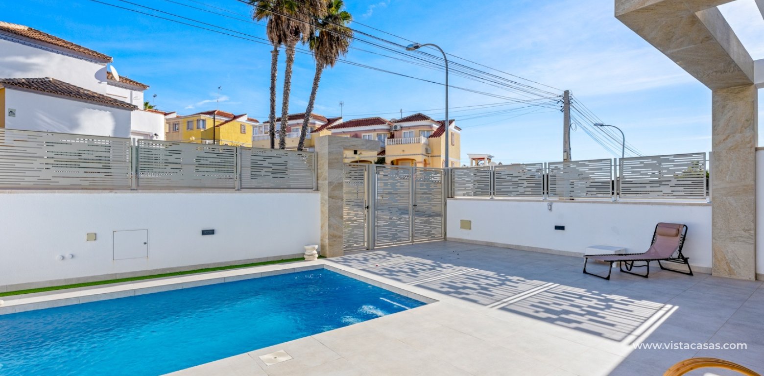 Sale - Villa - Villamartin
