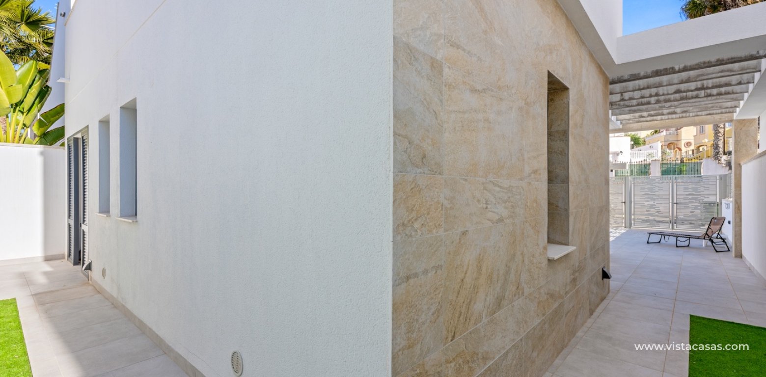 Sale - Villa - Villamartin