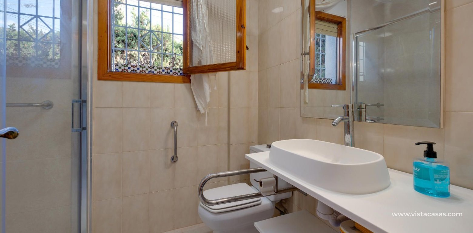 Resale - Villa - Santa Pola