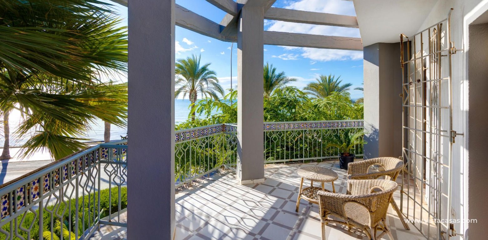 Resale - Villa - Santa Pola