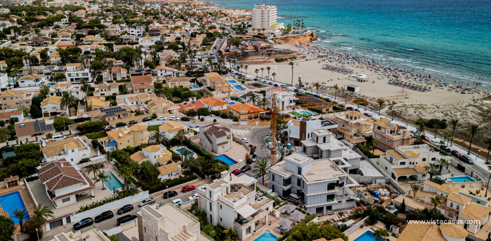 Resale - Villa - La Zenia