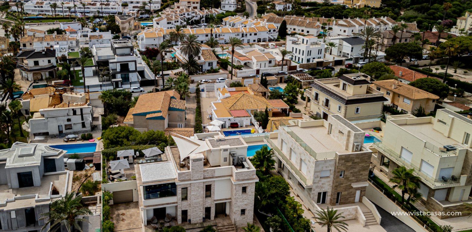 Resale - Villa - La Zenia