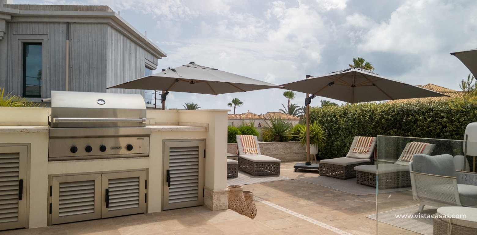 Resale - Villa - La Zenia