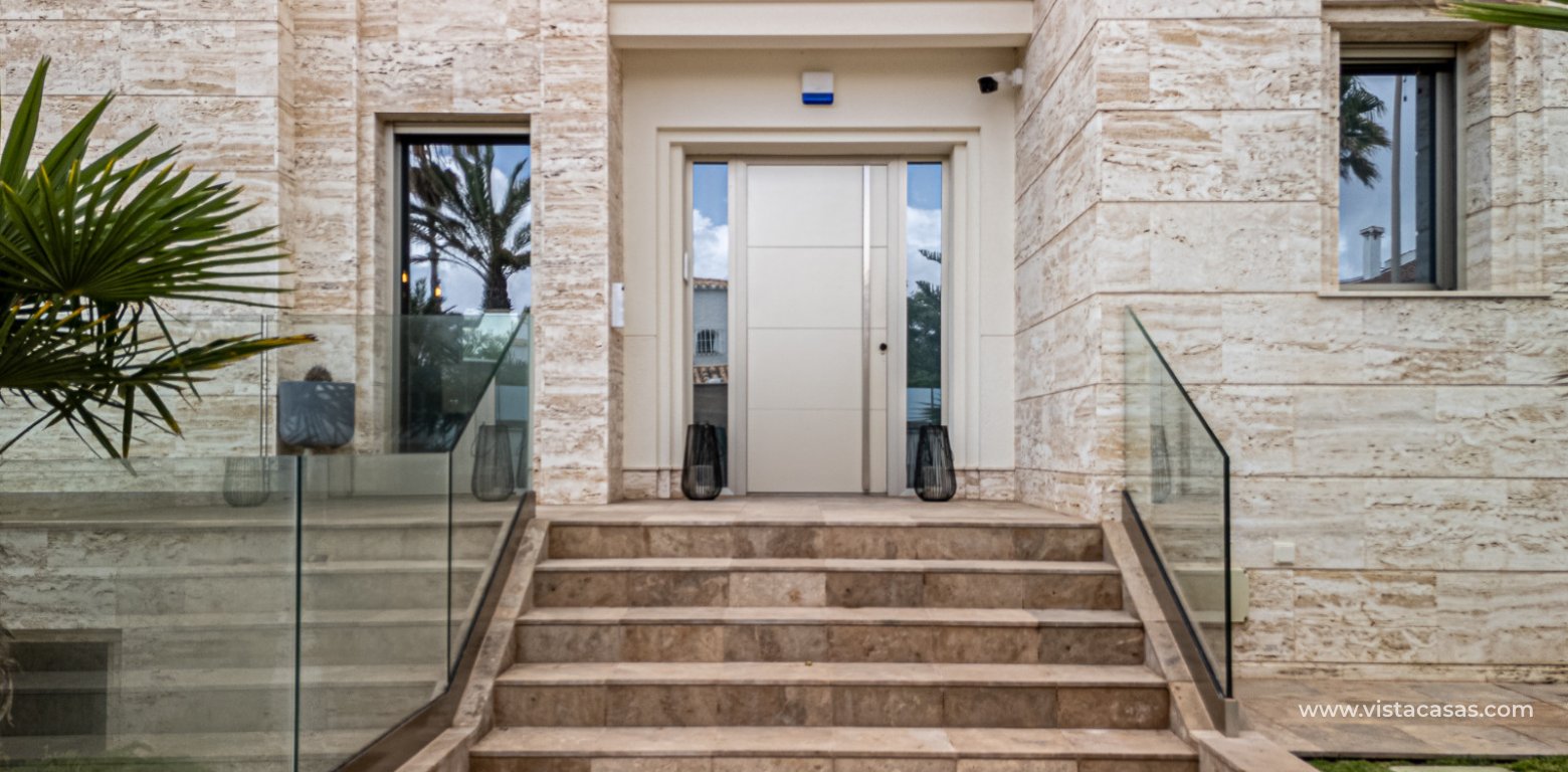 Resale - Villa - La Zenia