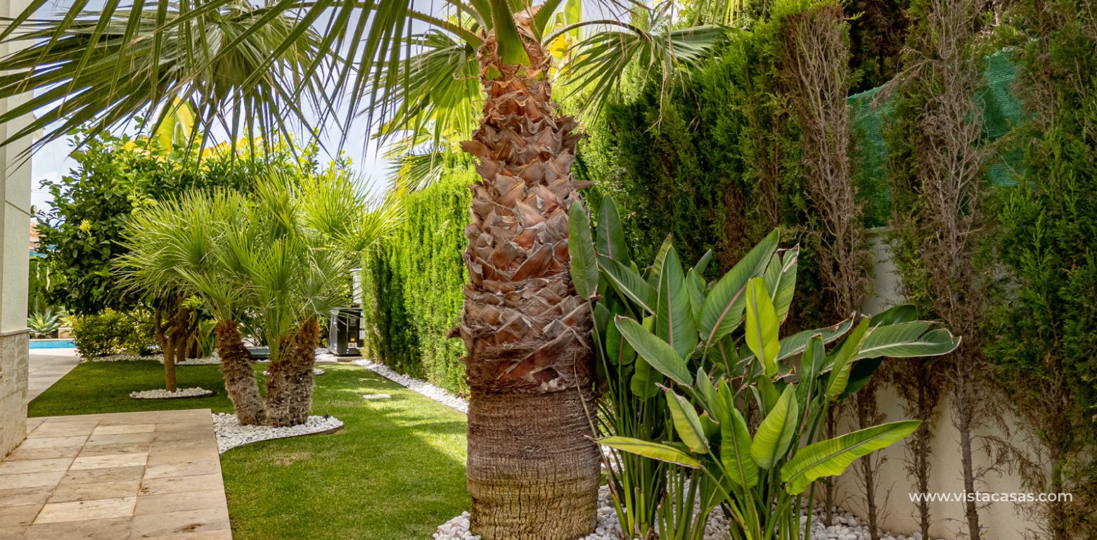 Resale - Villa - La Zenia