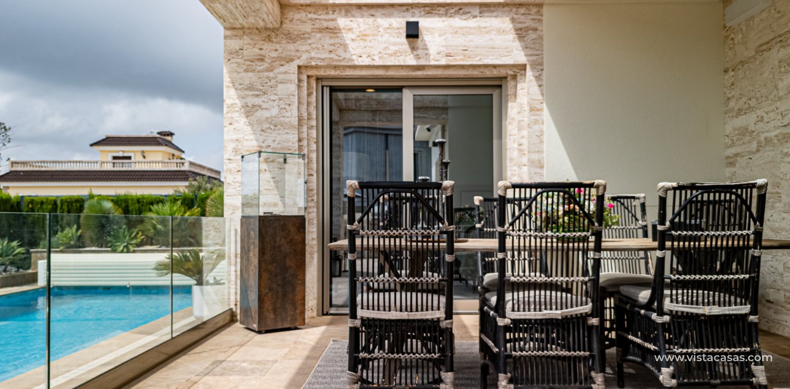 Resale - Villa - La Zenia