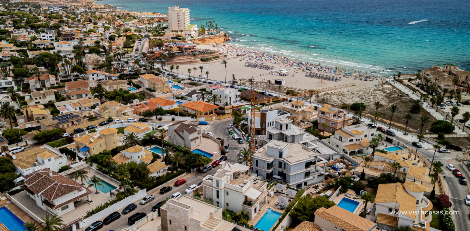 Resale - Villa - La Zenia