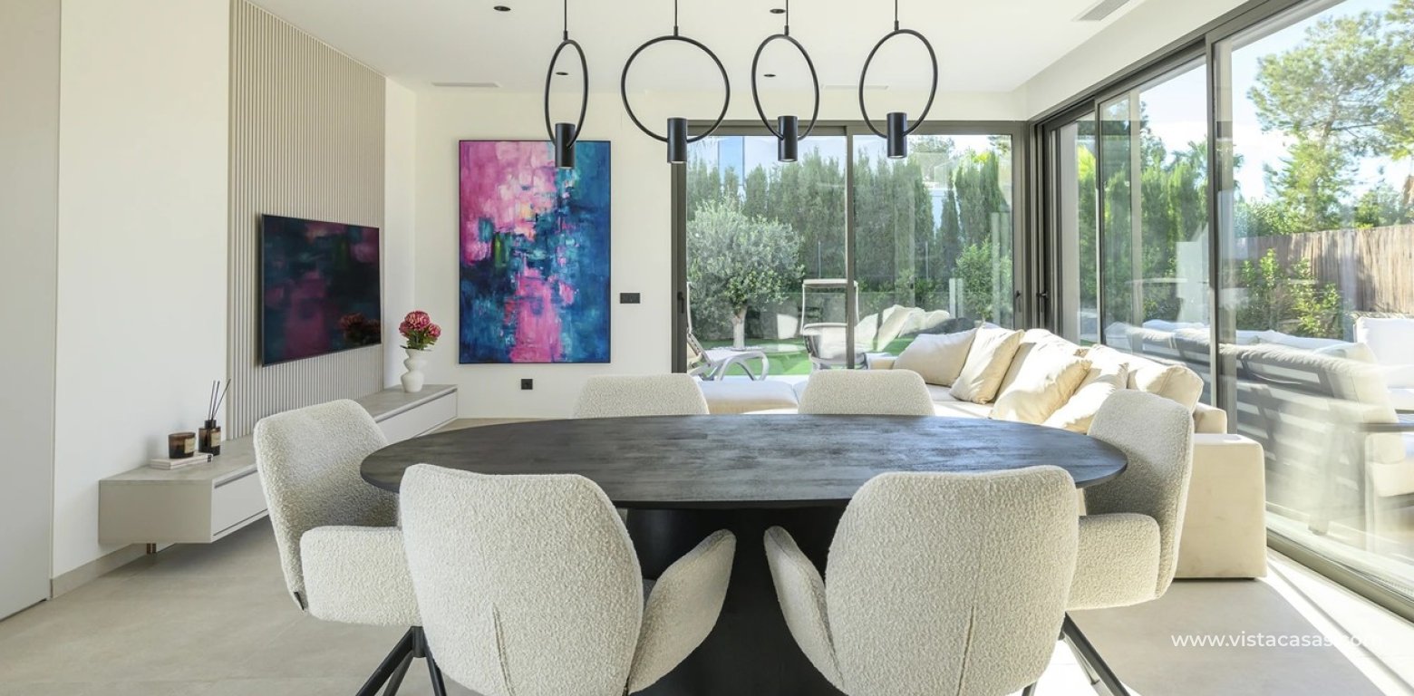 Resale - Villa - Las Colinas Golf