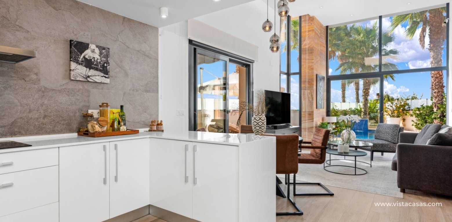 Sale - Villa - Cabo Roig