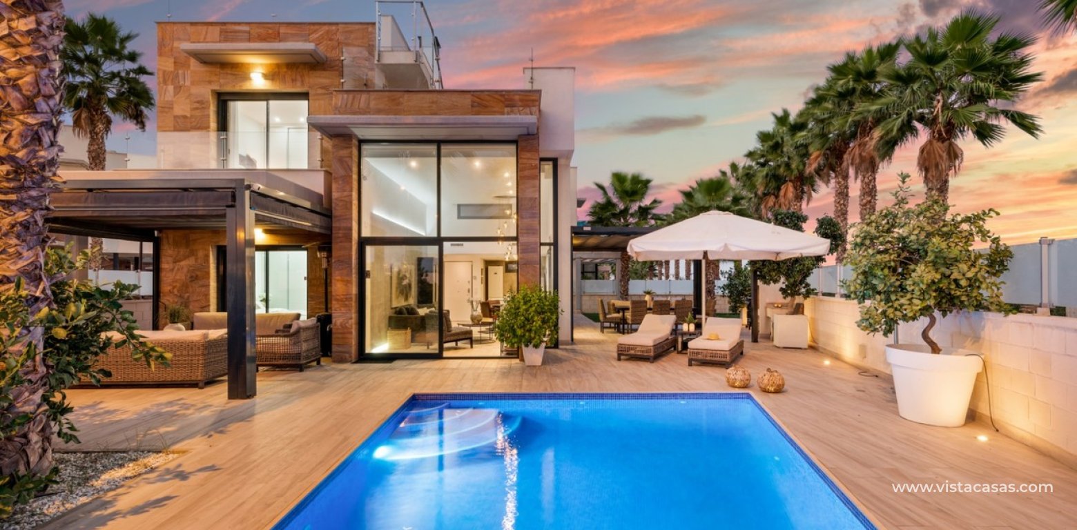 Sale - Villa - Cabo Roig