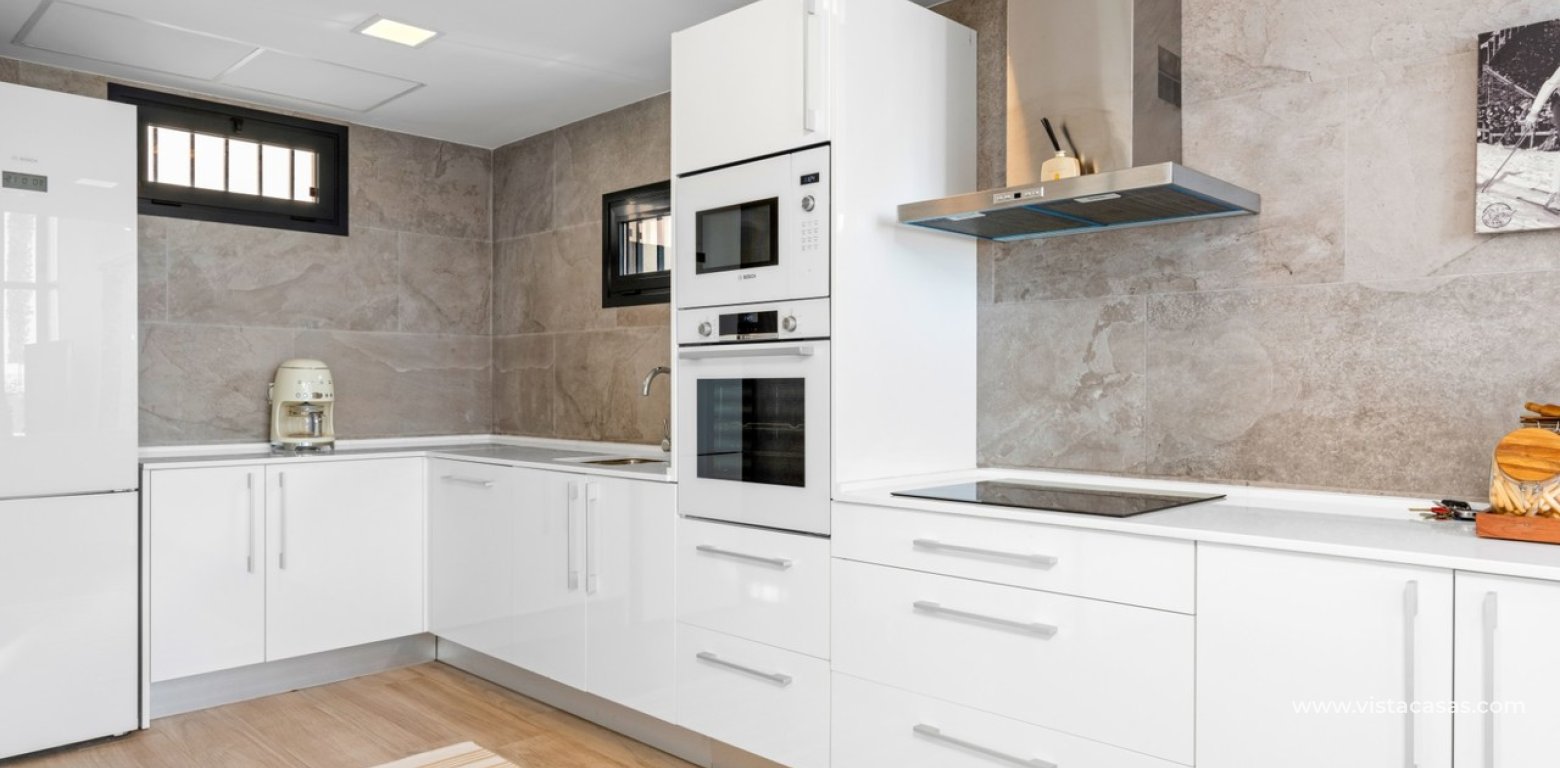 Sale - Villa - Cabo Roig