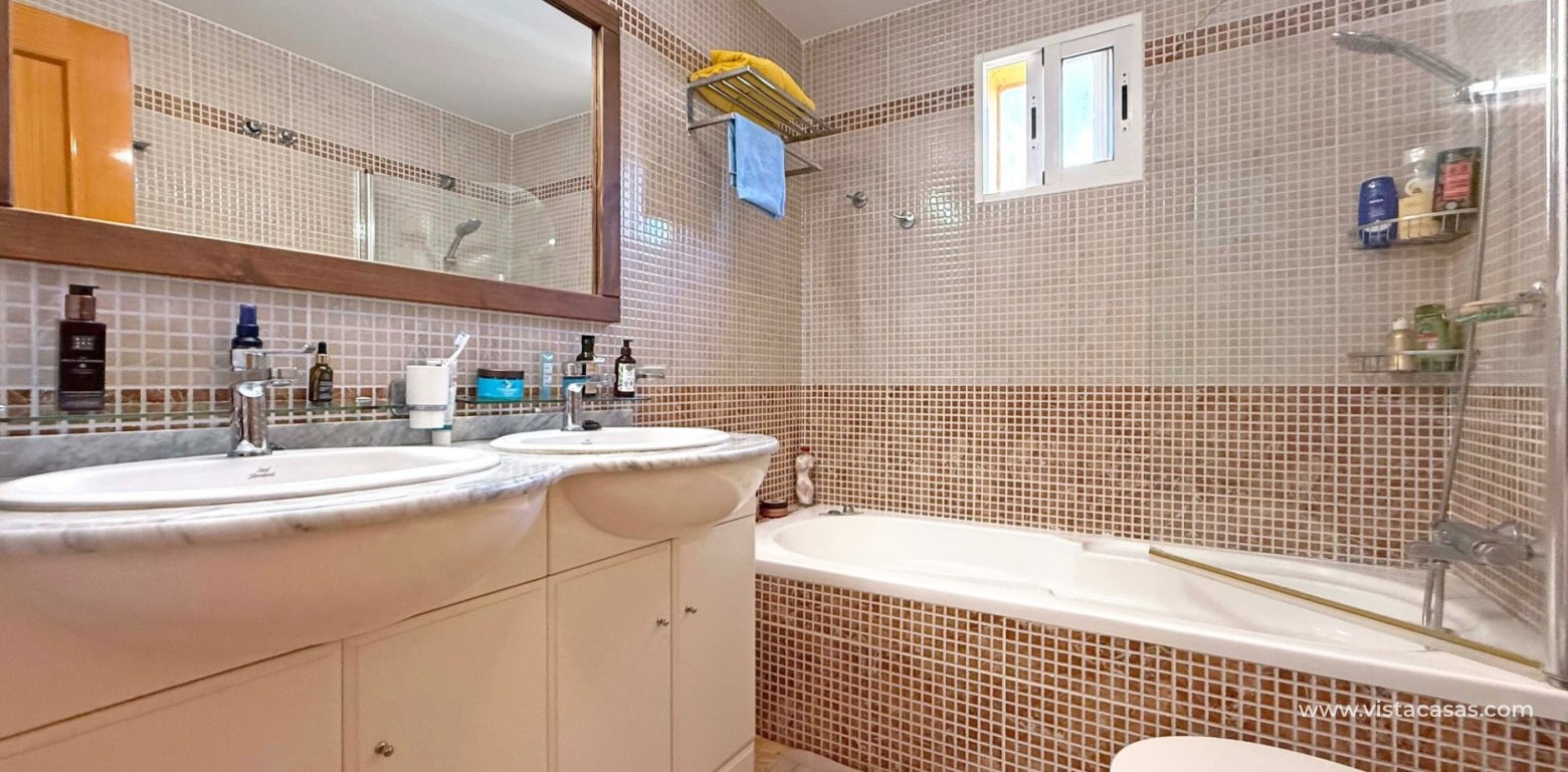 Sale - Radhus - Playa Flamenca