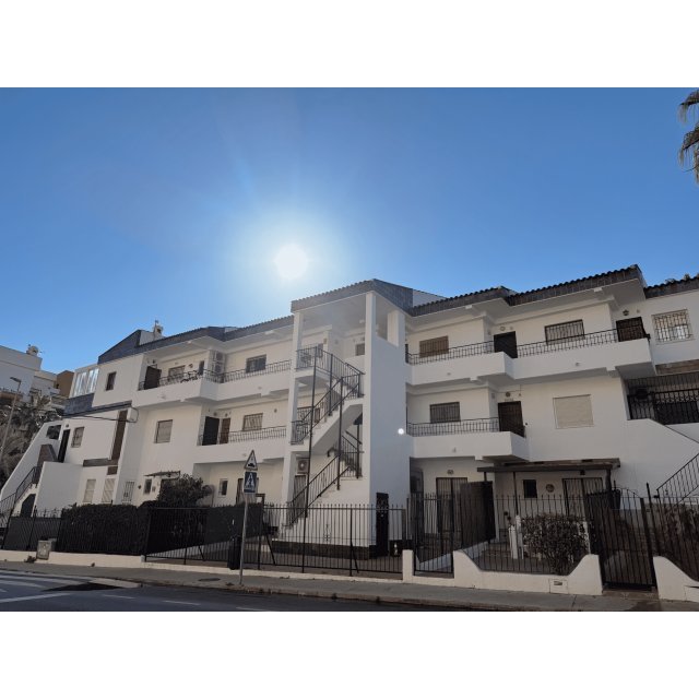 Appartement - Sale - Punta Prima - Punta Prima