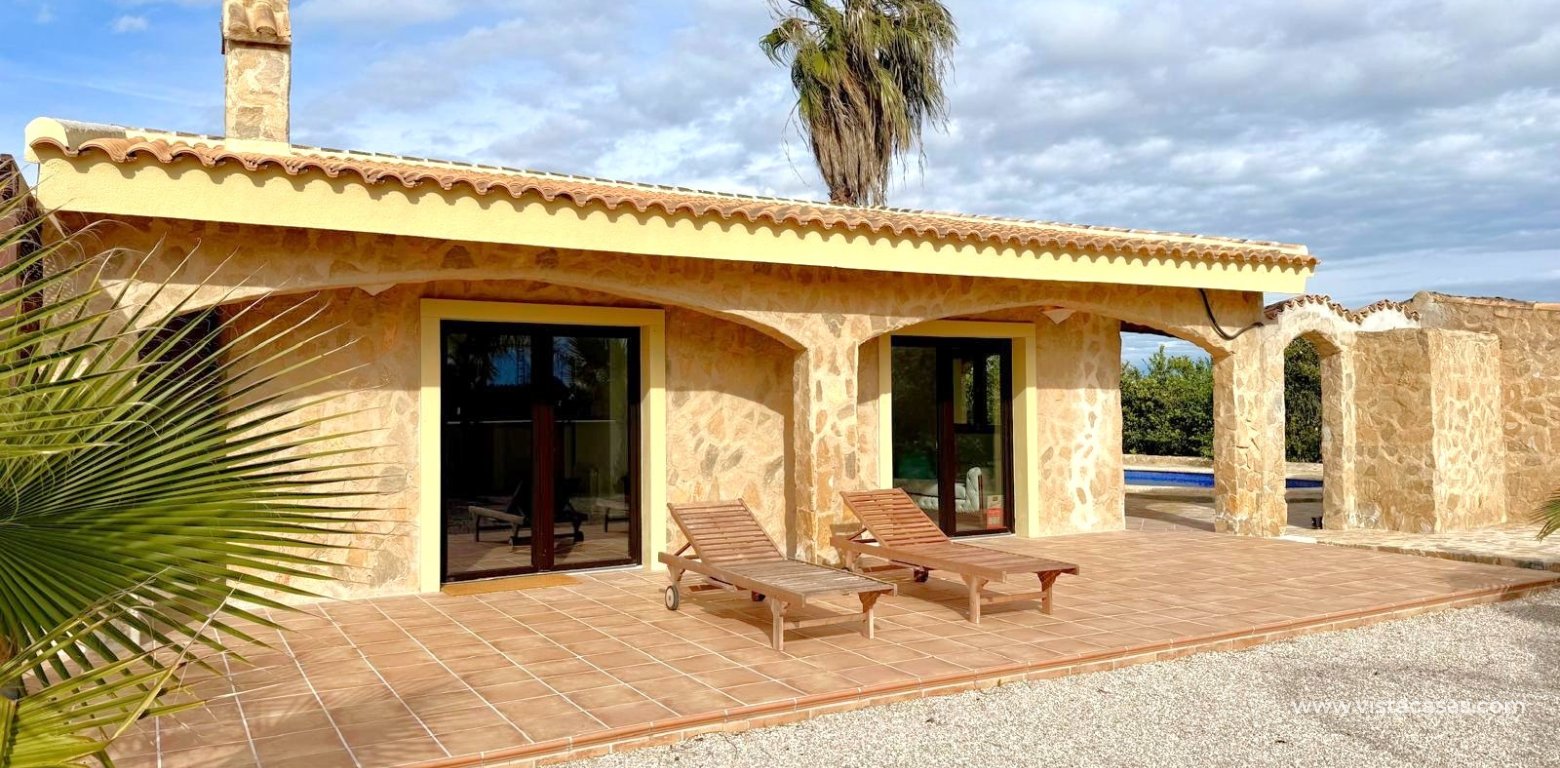 Resale - Villa - San Miguel de Salinas