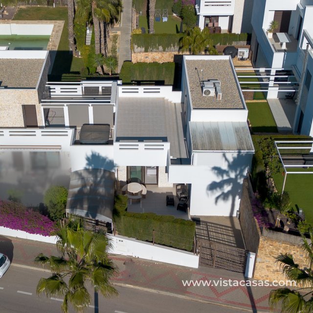 Villa - Sale - Algorfa - La Finca Golf Resort