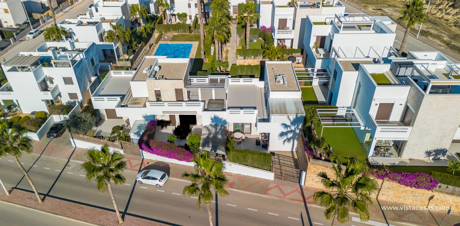 Sale - Villa - Algorfa - La Finca Golf Resort