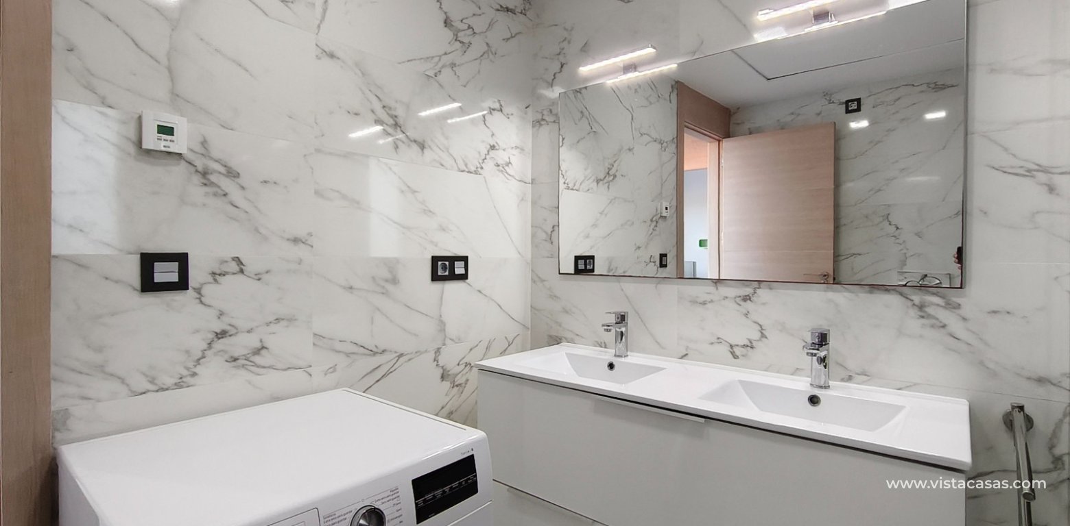 Wtórny - Villa - El Raso