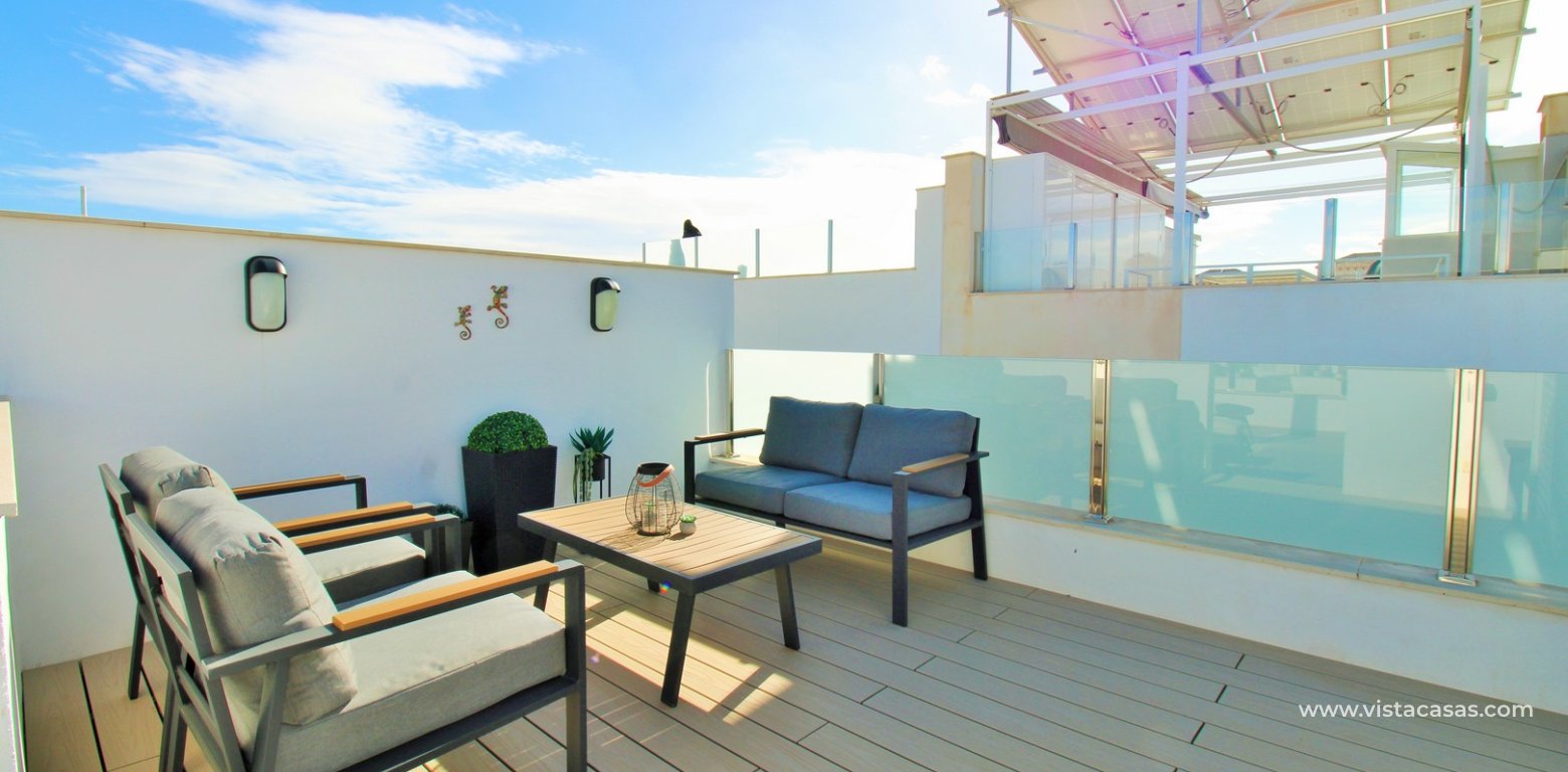 Modern 2 Bed Townhouse with Private Pool in Villamartin solarium