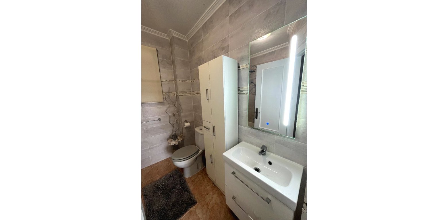 Resale - Villa - Playa Flamenca