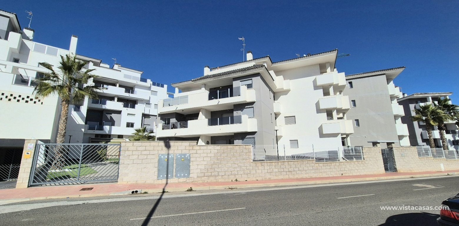 Resale - Apartment - Villamartin