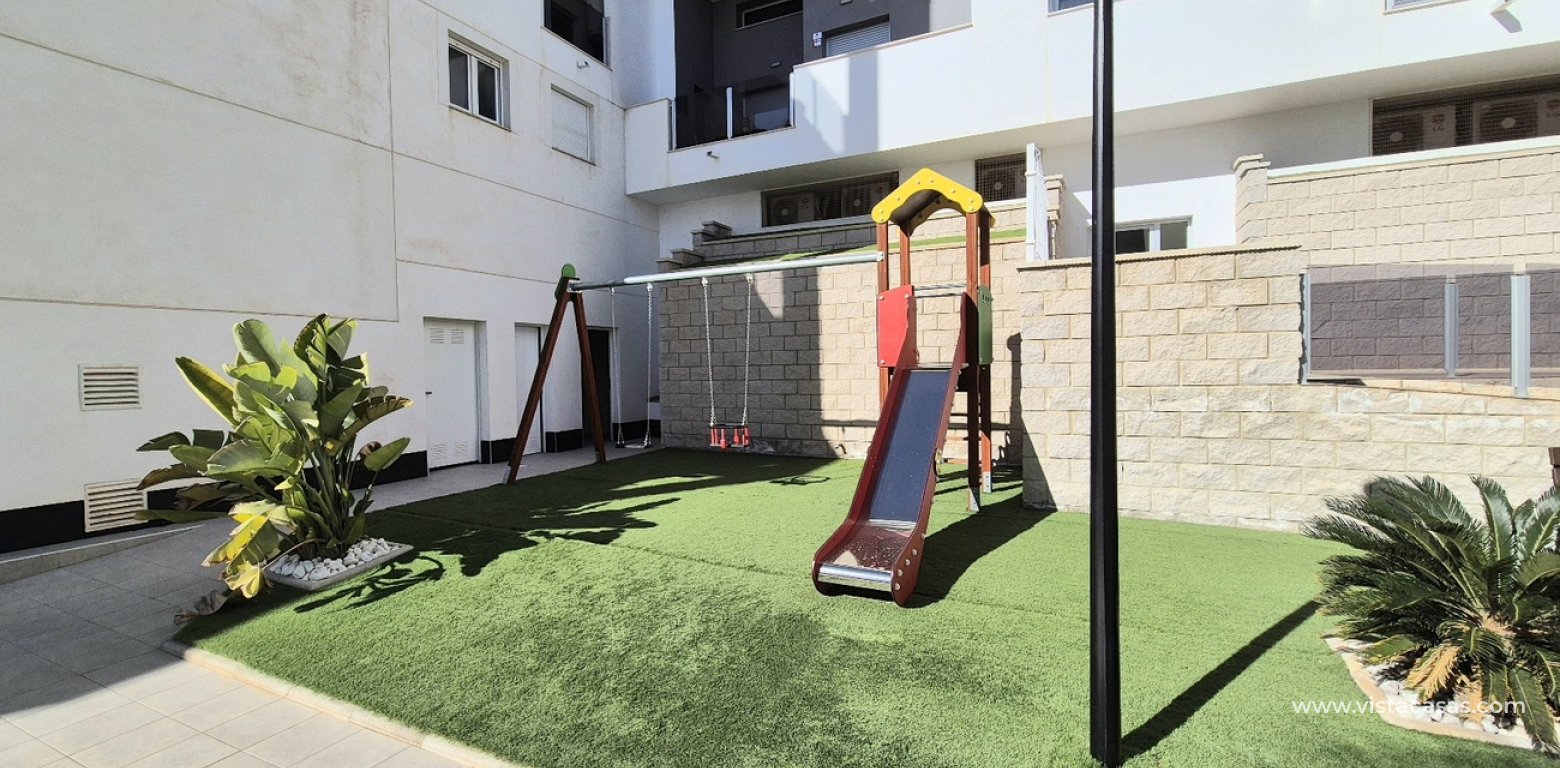 Resale - Apartment - Villamartin