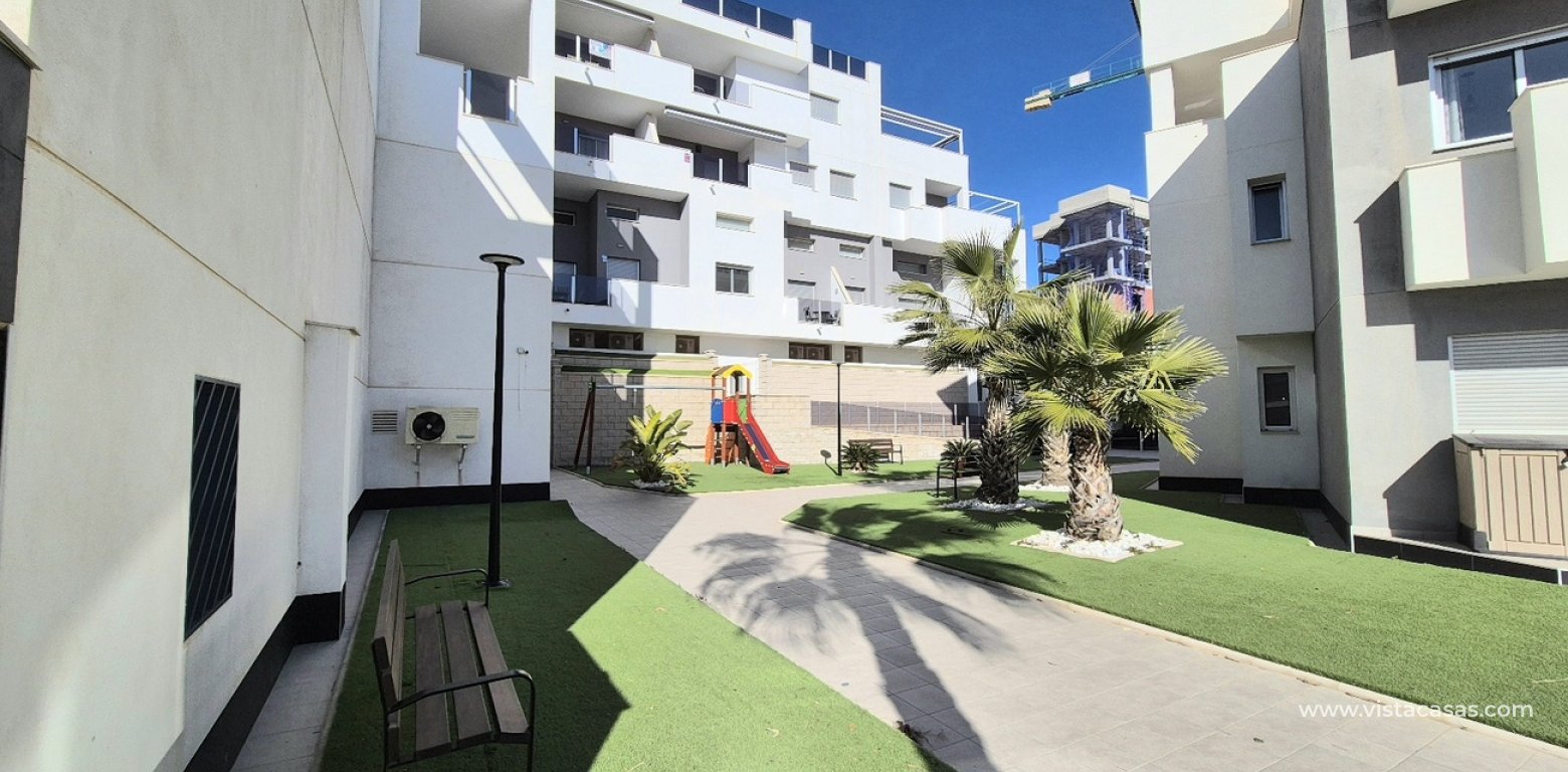 Resale - Apartment - Villamartin