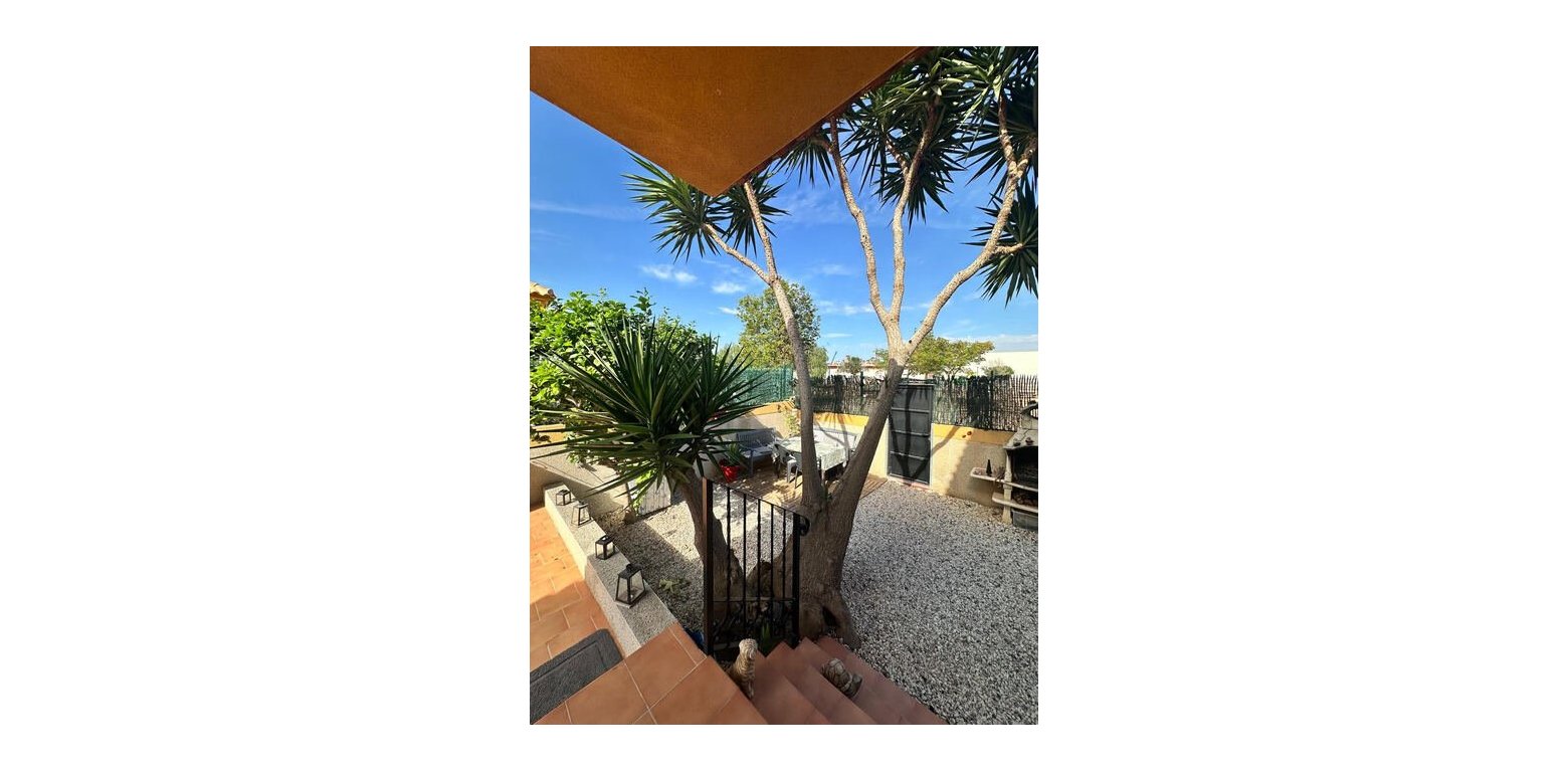 Wtórny - Villa - Los Montesinos