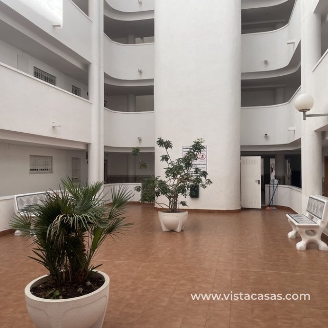Appartement - Sale - Torrevieja - Torrevieja