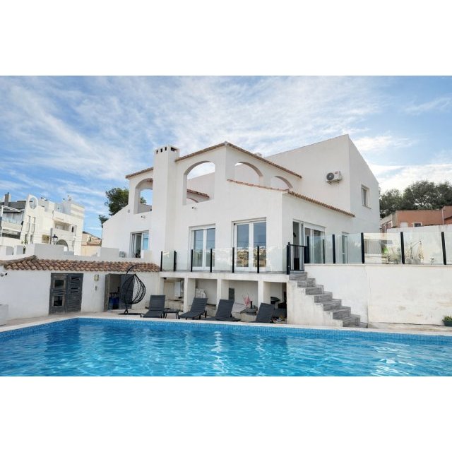 Villa - Sale - Villamartin - Villamartin