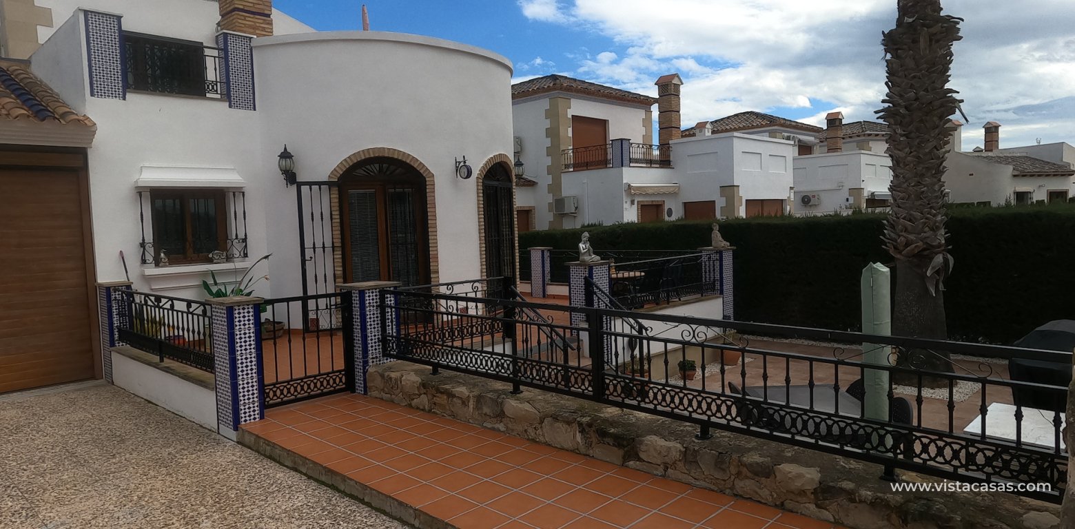 Sale - Villa - Algorfa - La Finca Golf Resort