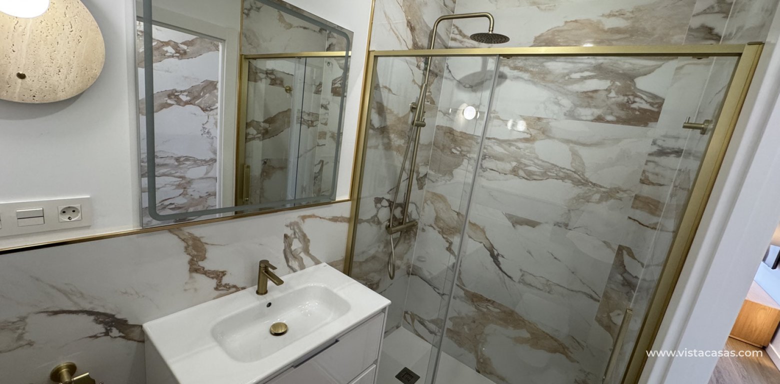 Sale - Lägenhet - Punta Prima