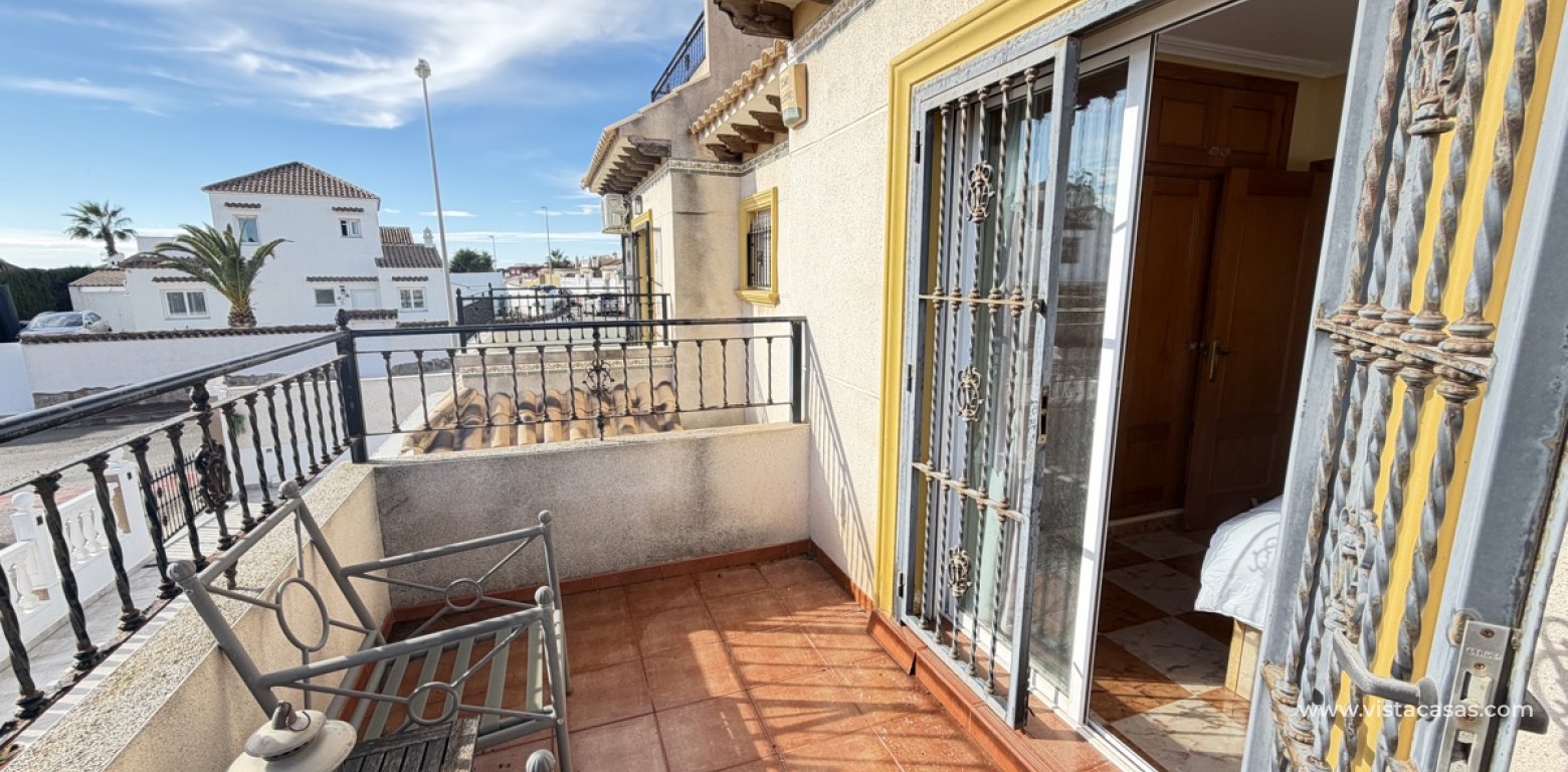 Resale - Townhouse - Villamartin