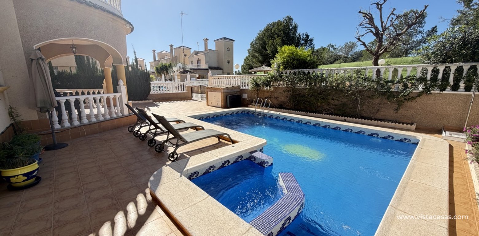 Sale - Villa - Villamartin
