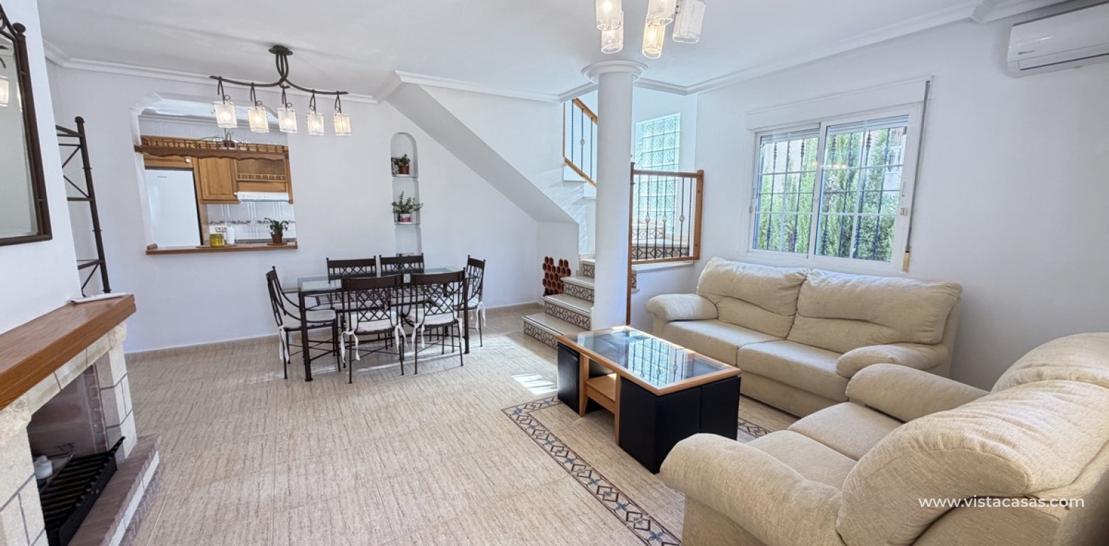 Sale - Villa - Villamartin