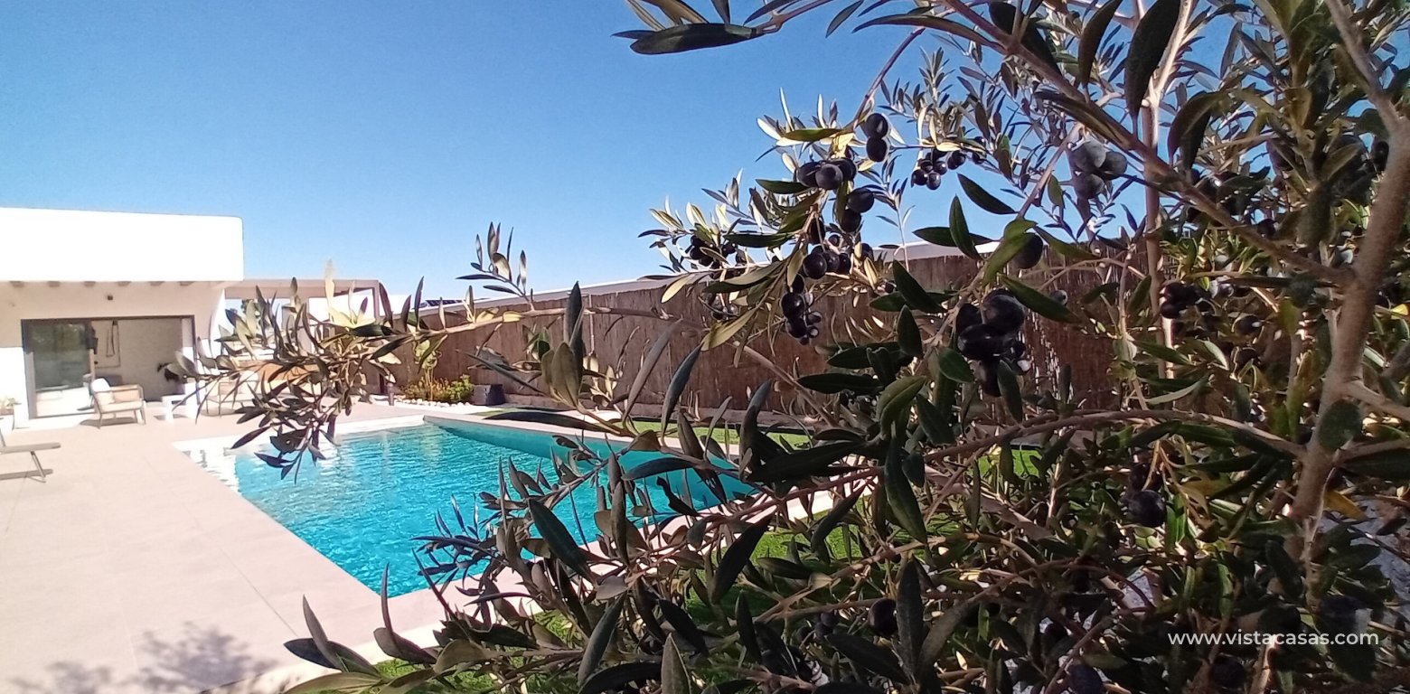 Sale - Villa - Algorfa - La Finca Golf Resort