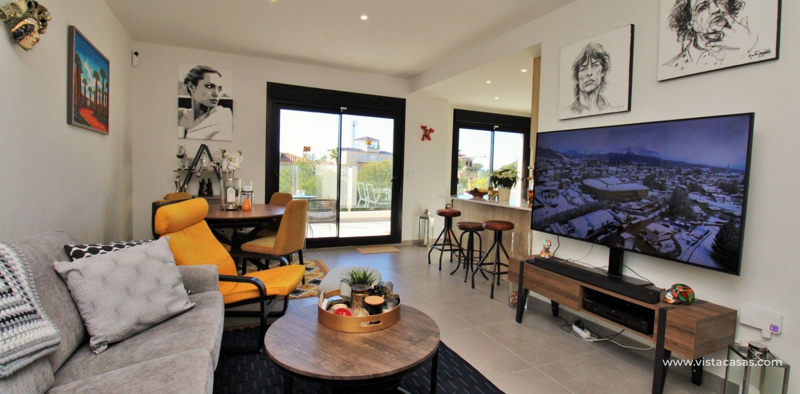 Penthouse with Solarium & Sea Views in Villamartin Villacosta Club lounge 2