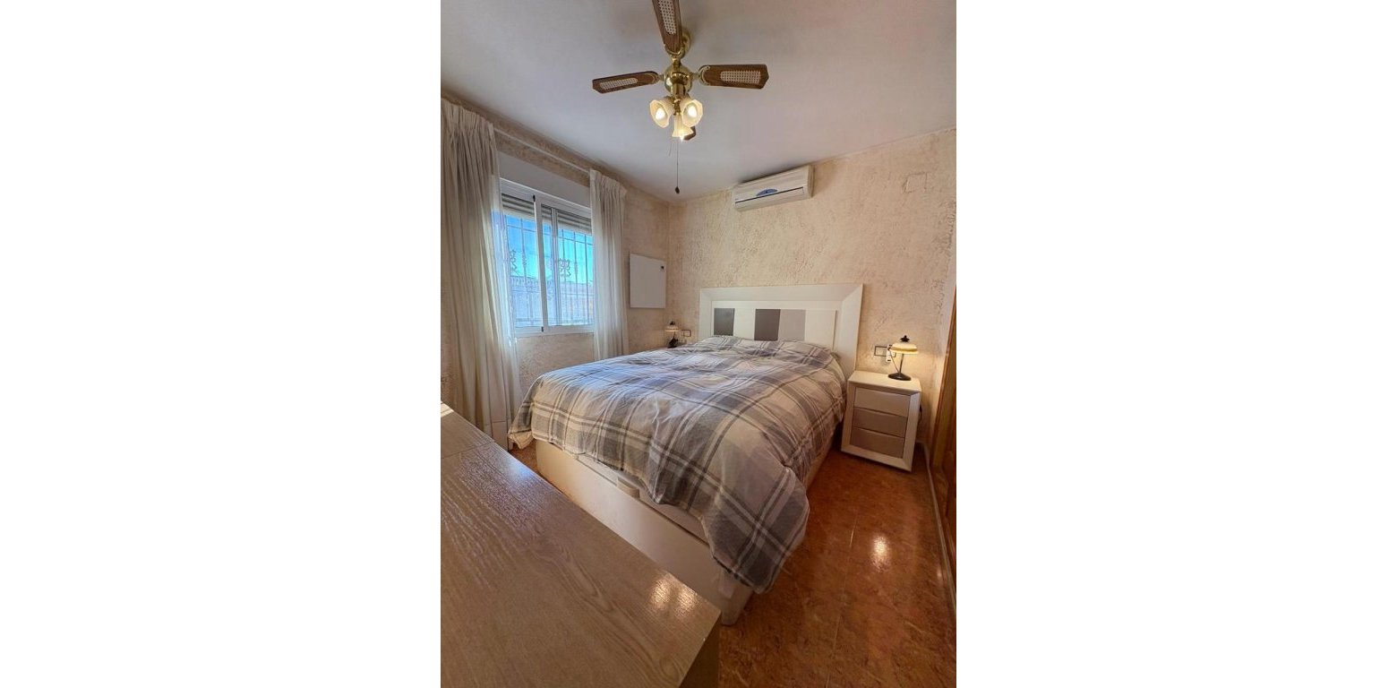 Wtórny - Bungalow - San Fulgencio